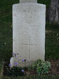 Salonika (Lembet Road) Military Cemetery - Douglass, William